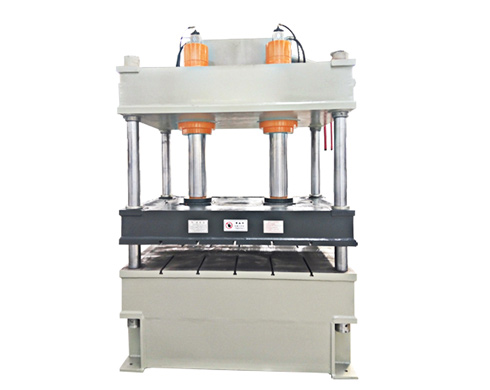 200吨三梁四柱液压机